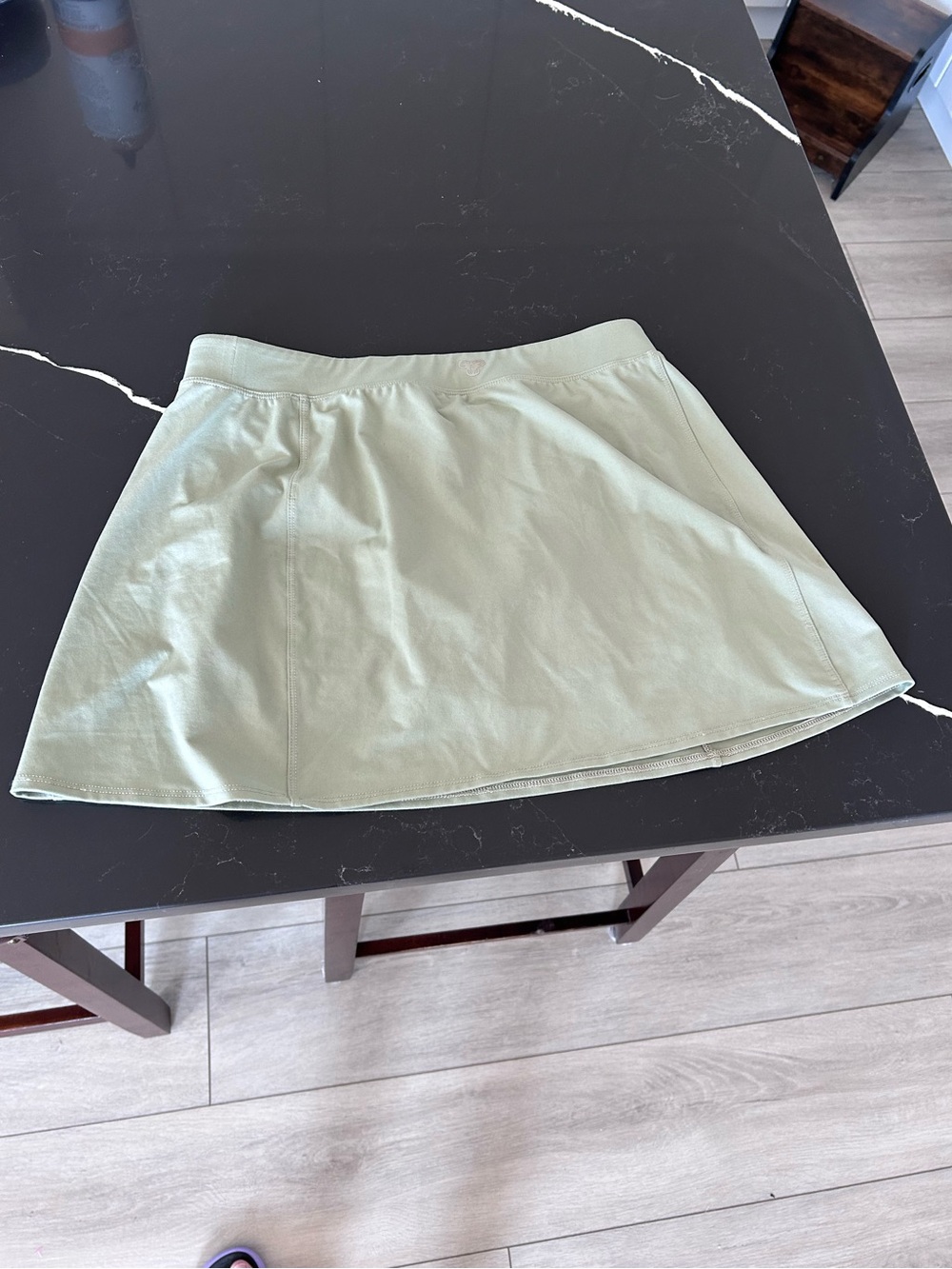 TNAction Aritzia Athletic Skort Tennis Golf Activewear Built-In Shorts Skirt